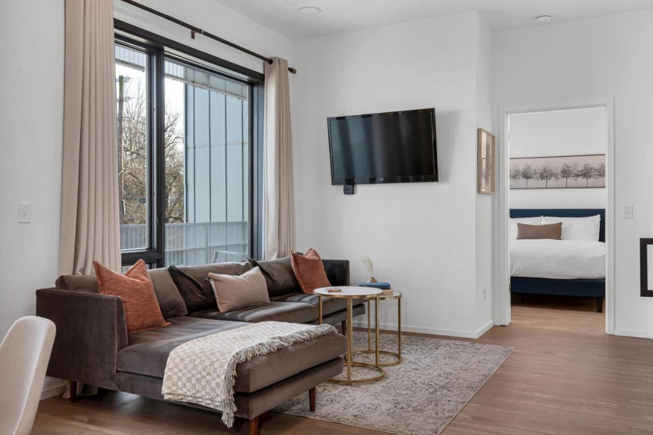 Gulch Located With 4 Beds, Pool, Private Patio And Secure Parking Villa Nashville Dış mekan fotoğraf